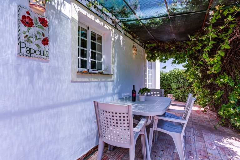 Papoula front terrace 1